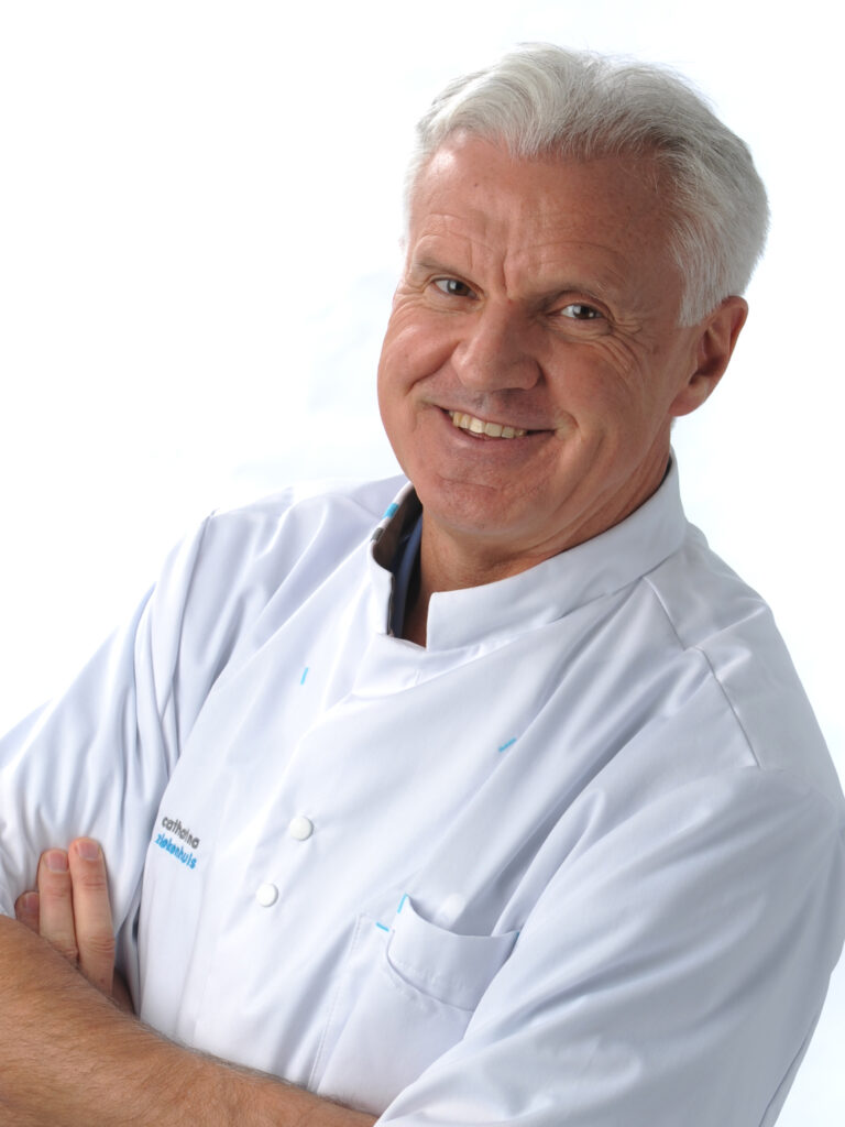 Prof Dr Andre VAN ZUNDERT - Catharina Hospital Eindhoven Netherlands.jpg